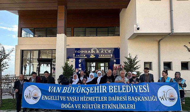 Van Büyükşehir Belediyesi Dünya Yaşlılar Günü'nü unutmadı