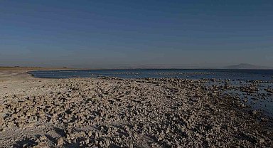 Van Gölü'nde kuraklık alarmı: Suyun çekilmesi endişe verici bir tabloya dönüştü