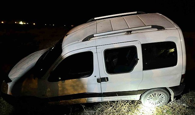 Van'da kamyonet takla attı: 2 yaralı