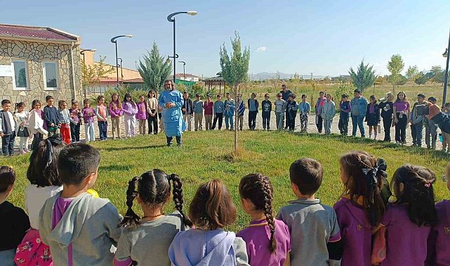 Van'da "4 Ekim Dünya Hayvanları Koruma Günü" etkinliği