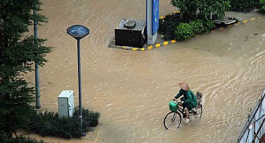 Vietnam'daki Matmo Tayfununda can kaybı 15'e yükseldi