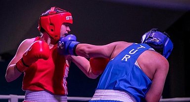 Yağmur Teke, Avrupa'da tek koluyla tarih yazdı