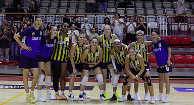 Yalova VİP evinde ilk galibiyetini aldı