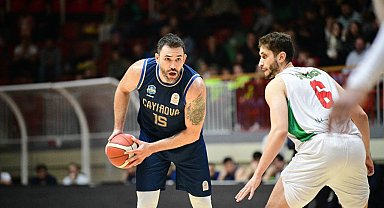 Yalova'da zafer Çayırova'nın: 95-83
