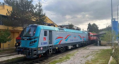 Yerli ürün yerli ve milli lokomotif Tavşanlı raylarında