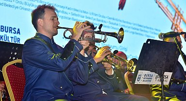 'Yeşil Bursa Uluslararası Bandolar Festivali'na coşkulu start