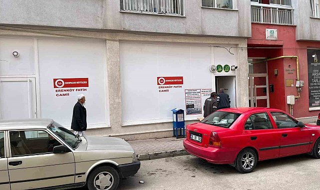 Zemin kattaki eski fitness salonunu camiye çevirdiler