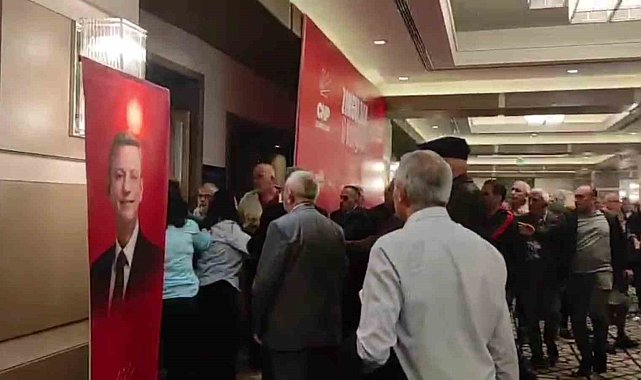 Zonguldak'ta CHP'nin kongresinde yumruklu kavga