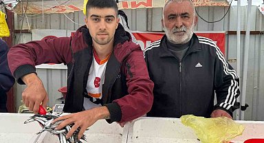 Zonguldak'ta hamsinin fiyatı 100 liraya düştü