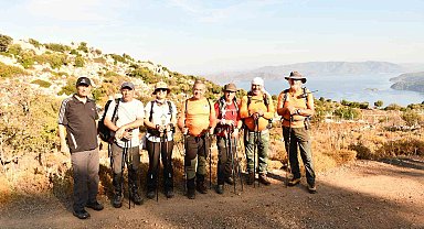 128 doğasever Marmaris'in doğasında yürümek için geldi