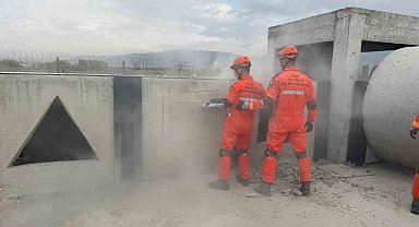 3'üncü Ordu Komutanlığı personeline arama ve kurtarma eğitimi verildi