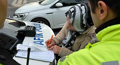 'Kırmızı ışık' ihlali dron denetimine takıldı, kesilen cezayı kamera şakası sandı