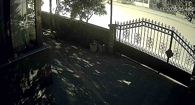 4.5 büyüklüğündeki deprem kamerada