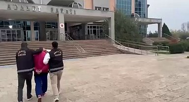 77 yıl hapis cezasıyla aranan firari şahıs, kurye kılığındaki polisin 'Yemek siparişi getirdim' sözleriyle yakalandı