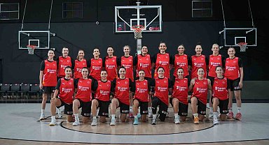 A Milli Kadın Basketbol Takımı, hazırlık kampı için toplandı