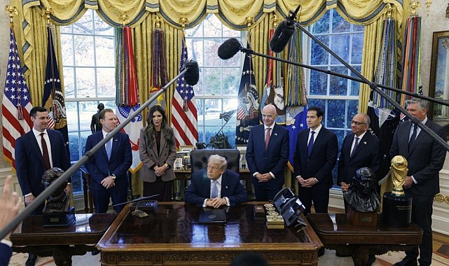 ABD Başkanı Trump'tan Venezuela'ya kara harekatı yorumu: "Bu ihtimali göz ardı etmiyorum"