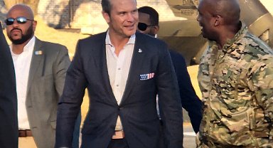 ABD'de Savunma Bakanı Hegseth, Güney Kore'de