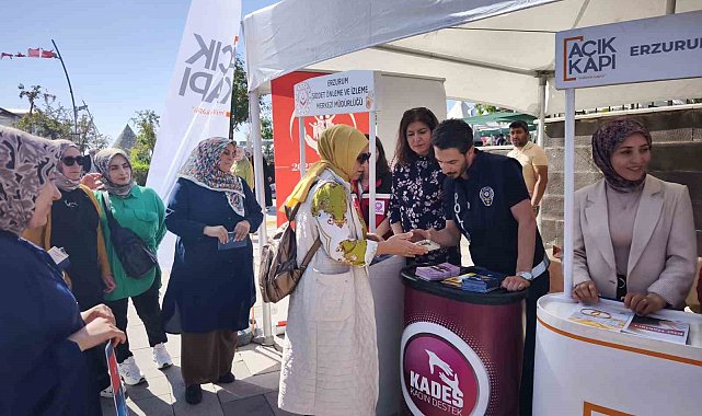 Açık Kapı Şube Müdürlüğü, Kadına Yönelik Şiddetle Mücadele konusunda bilgilendirme faaliyetlerini sürdürüyor