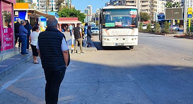Adana'da toplu taşıma zammı tepki çekiyor