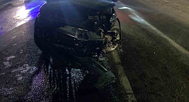 Adıyaman'da iki otomobil çarpıştı: 2 yaralı