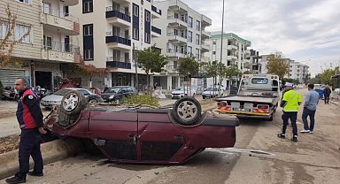 Adıyaman'da iki araç çarpıştı: 1 ağır yaralı
