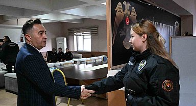 Ağrı Emniyet Müdürü Önder'den çevik kuvvete başarı belgesi
