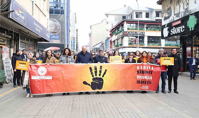 Ağrı'da kadına yönelik şiddete karşı farkındalık yürüyüşü