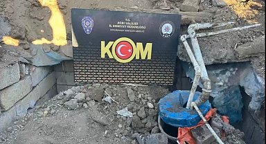 Ağrı'da yer altına gizlenen tanktan 3 bin 562 litre kaçak motorin çıktı