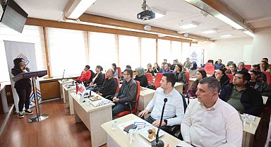 Akdeniz Belediyeler Birliğinden Merkezefendi Belediyesi personeline mevzuat eğitimi