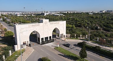 Akdeniz Üniversitesi "THE Disiplinler Arası Bilim Sıralaması"nda ilk 300'de