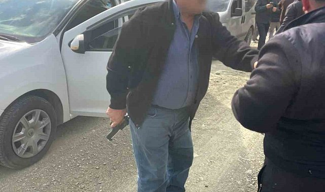 Alanya'da silahlı ve bıçaklı kavga kanlı bitti: 2 yaralı