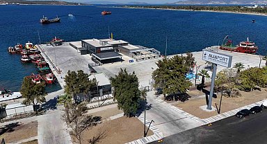 Aliağa'yı Ege adaları ile birbirine bağlayacak olan Aliaport Deniz Yolcu İskelesi hizmete hazır