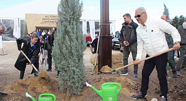 ALJ Türkiye, İzmir'de 312 bin fidanı toprakla buluşturdu