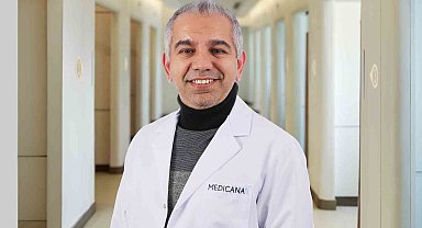 Alzheimer zor bir süreç; anılar silinirken 'gerçek' her zaman gerekli mi?