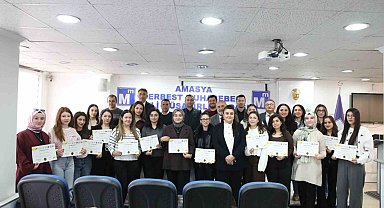 Amasya'da kadınlara yönelik dijital muhasebe eğitimi tamamlandı