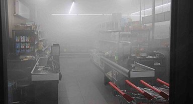 Amasya'da korkutan yangın: Marketi duman kapladı