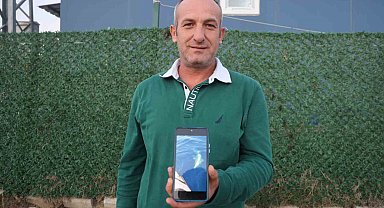 Amatör balıkçılar köpek balığından 1 saat süren mücadeleyle kurtuldu, o anlar kamareya yansıdı