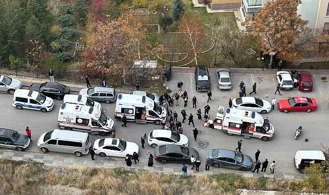 Ankara'da adliye çıkışı bıçaklı kavga: 3'ü ağır 5 yaralı
