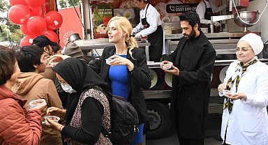 Anlamlı buluşmada lokma dağıttılar