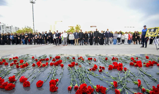Antalya Muratpaşa'da 10 Kasım anması