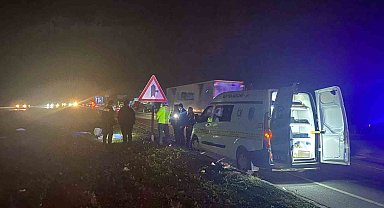 Antalya'da otomobil iki öğrenciye çarptı: 1 ölü, 1 yaralı