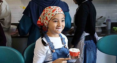 Ara tatilin en renkli programı: Anne ve çocuklar SAMEK'te birlikte üretti