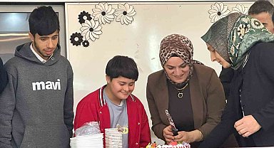 Arıcak'ta anlamlı etkinlik