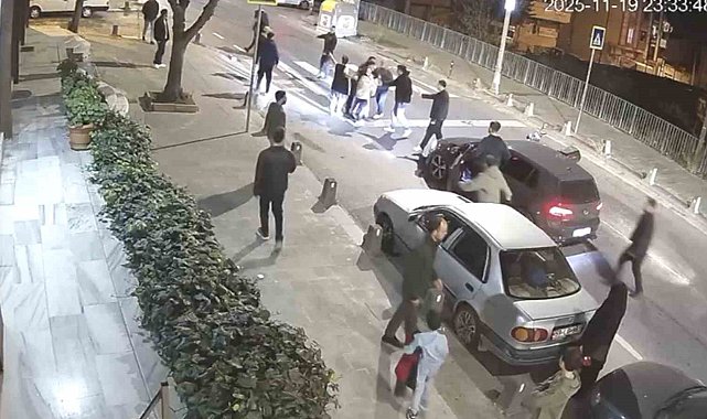 Arnavutköy'de işten çıkarılan genç kız sinir krizi geçirdi, ortalık karıştı