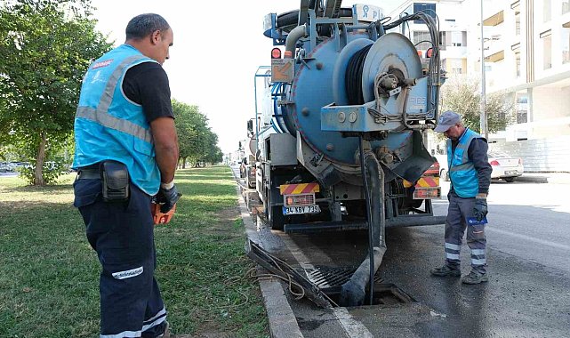 ASAT, Kepez'de yağmur suyu hatlarını temizliyor