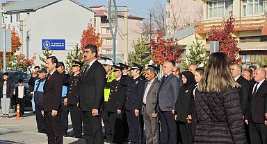 Aşkale'de 10 Kasım'da Atatürk, saygı ve özlemle anıldı