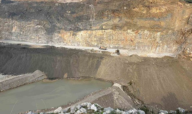 Atık suyu dereye boşaltan taş ocağına yasal işlem başlatıldı