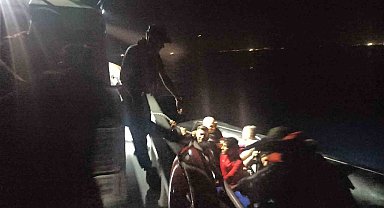 Aydın açıklarında 25 düzensiz göçmen yakalandı