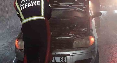 Aydın'da alt geçitte araç yangını