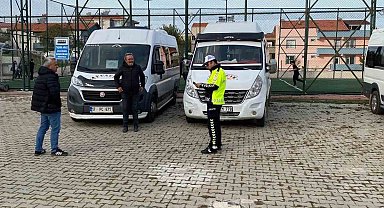 Ayvacık'ta Okul Çevreleri ve Okul Servisleri Denetlendi